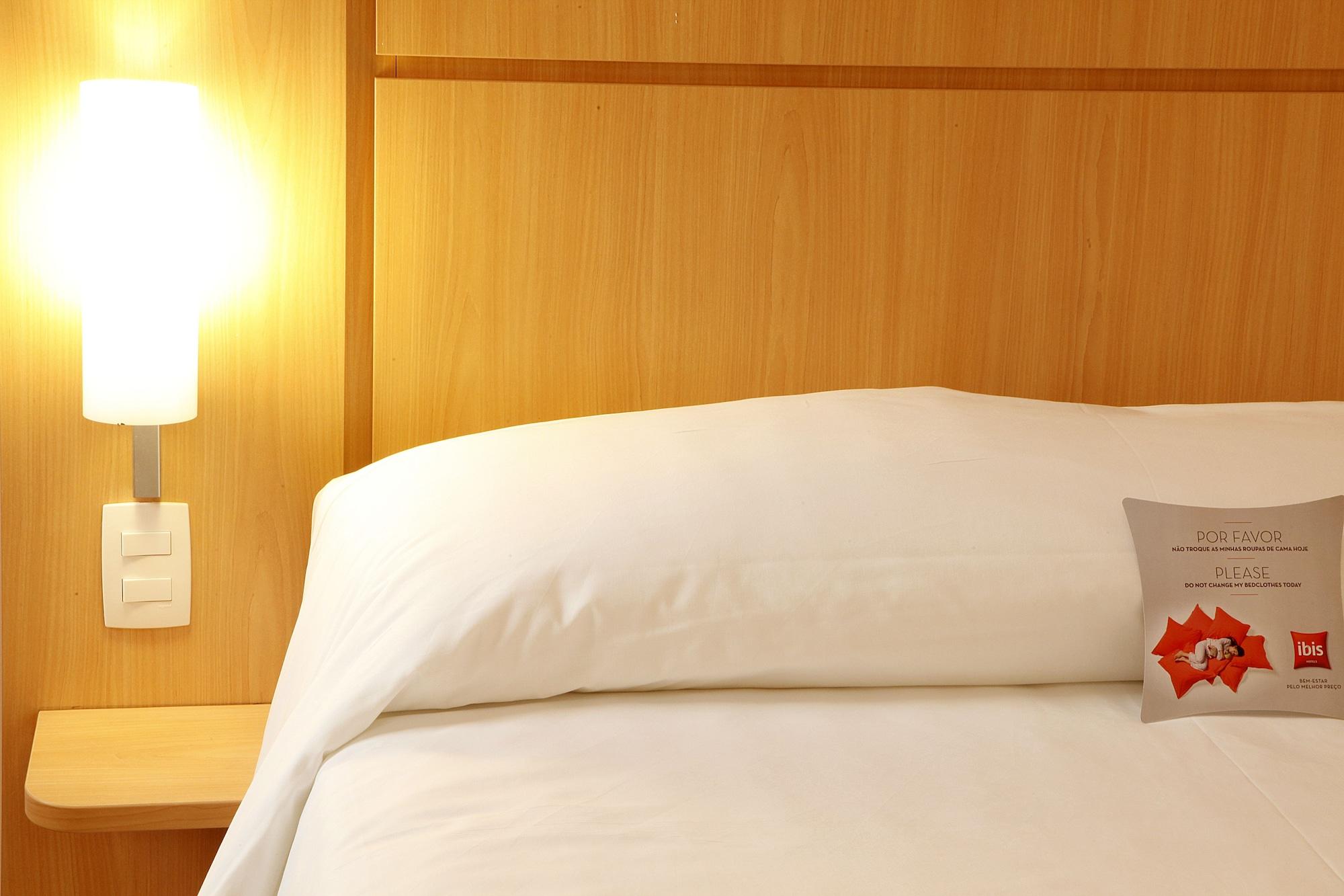 Ibis Bh Afonso Pena Savassi Hotel Belo Horizonte Exterior photo