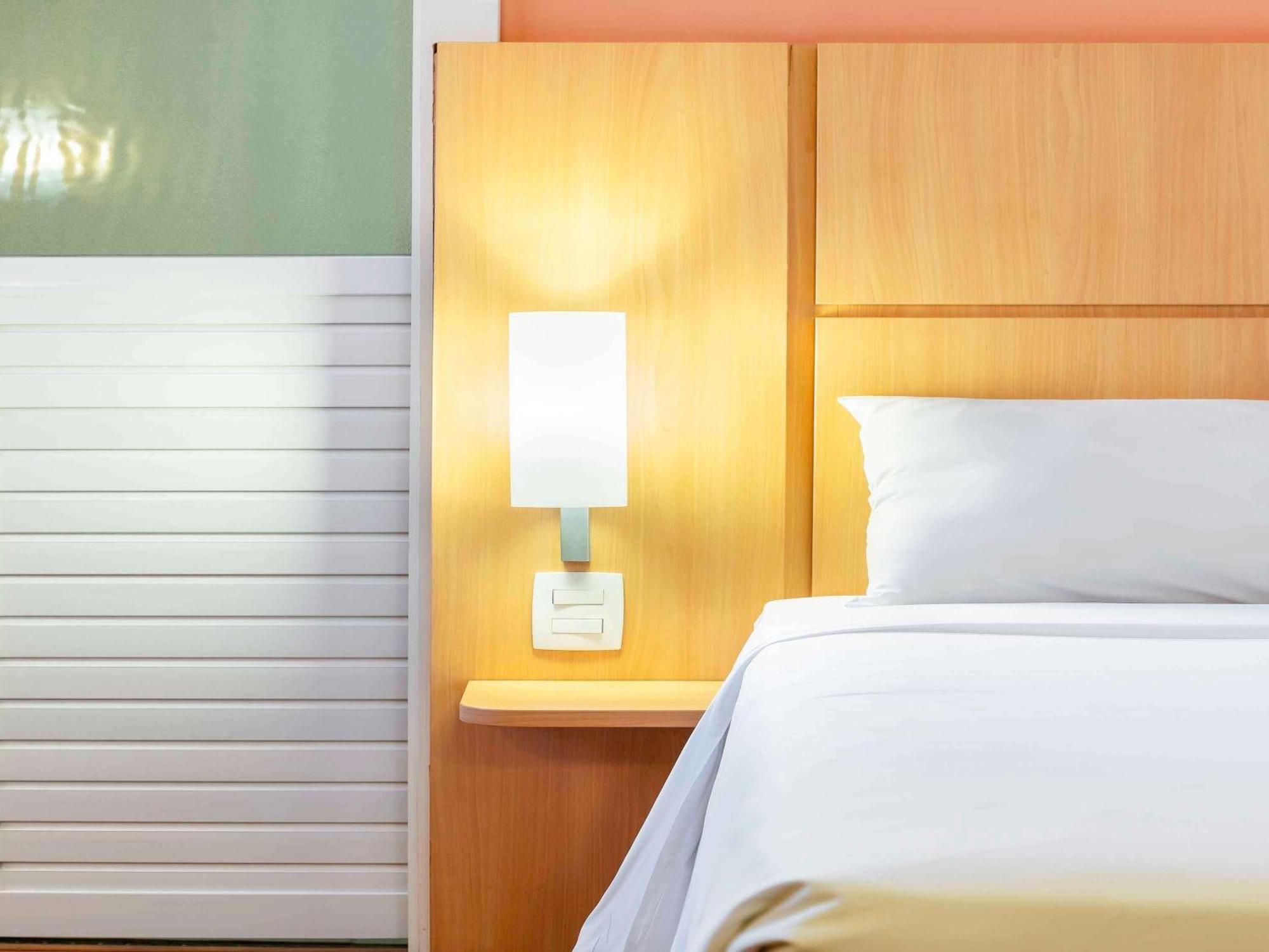 Ibis Bh Afonso Pena Savassi Hotel Belo Horizonte Exterior photo